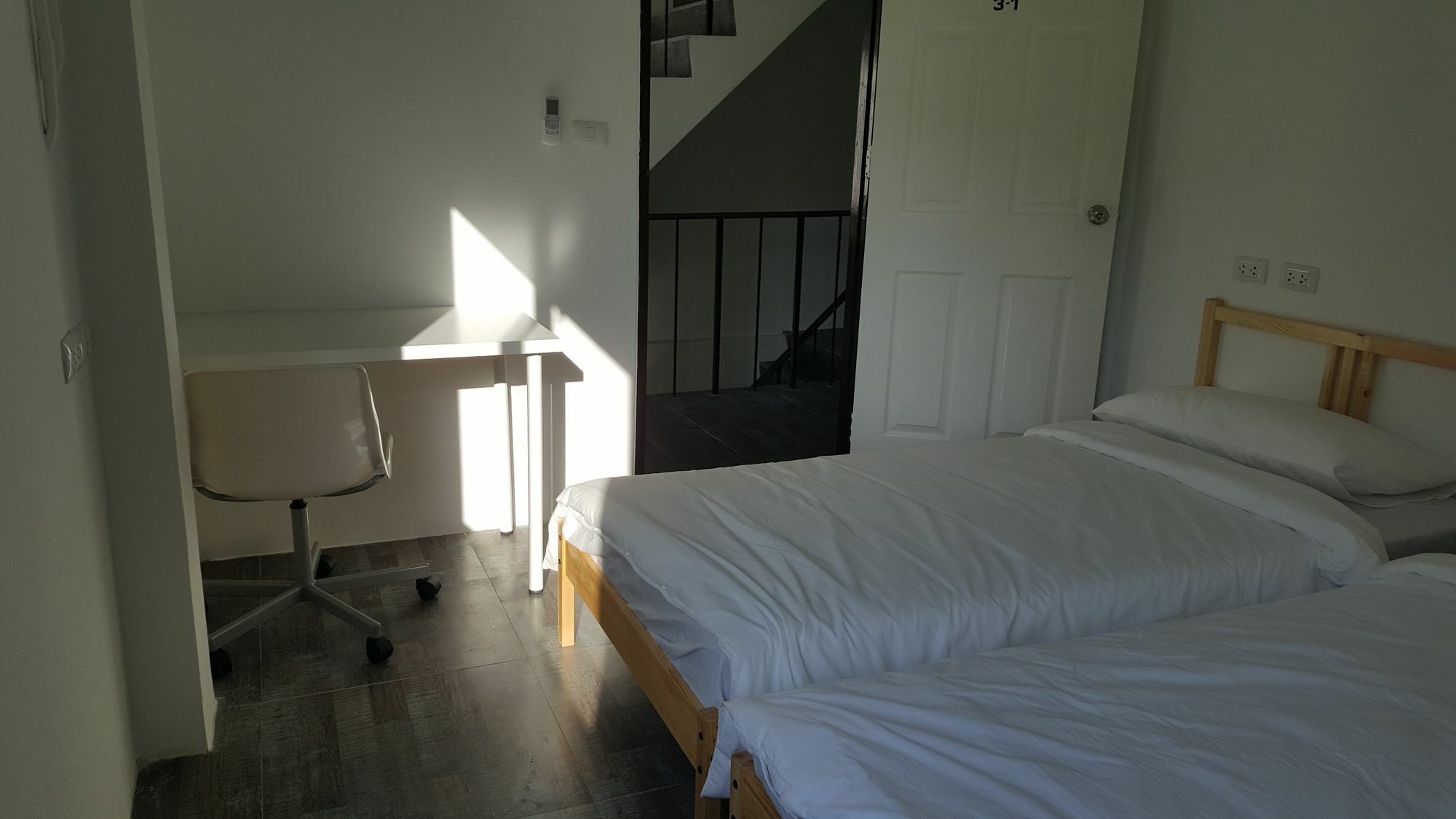 Relax Lodge Банкок Екстериор снимка